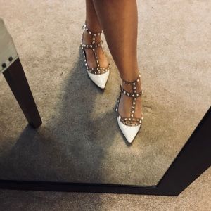 Valentino look alike flats.